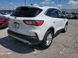 Used 2022 Ford Escape SE image 3