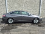 Used 2016 Toyota Camry LE image 3