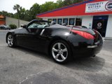 Used 2006 Nissan 350Z Touring image 4