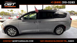 Used 2018 Chrysler Pacifica Touring-L w/ Advanced Safetytec Group image 2