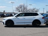 Used 2022 Volkswagen Tiguan SE R-Line image 4
