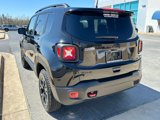 Used 2023 Jeep Renegade Trailhawk w/ Trailhawk Elite Group image 5