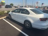 Used 2016 Volkswagen Jetta S image 2