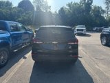 Used 2022 Chevrolet Equinox LS w/ LS Convenience Package image 4