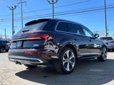 Used 2022 Audi Q7 3.0T Prestige image 3
