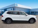 Used 2021 Volkswagen Tiguan SE w/ Panoramic Sunroof Package image 2