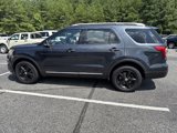 Used 2017 Ford Explorer XLT w/ Equipment Group 202A image 4