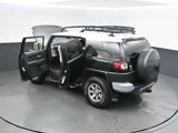 Used 2014 Toyota FJ Cruiser 4WD image 2