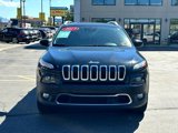 Used 2017 Jeep Cherokee Limited w/ Technology Group image 2