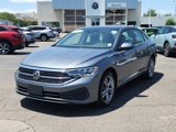 Certified 2022 Volkswagen Jetta SE w/ Panoramic Sunroof Package image 4