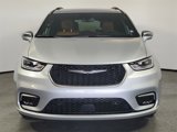 Used 2024 Chrysler Pacifica Pinnacle image 2