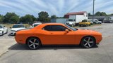 Used 2014 Dodge Challenger R/T image 3
