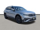 Used 2024 Volkswagen Tiguan SE image 3