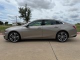 Used 2022 Chevrolet Malibu LT image 3
