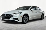 Used 2021 Hyundai Sonata SEL w/ Preferred Accessory Package image 3