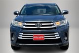 Used 2018 Toyota Highlander XLE image 2