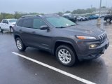 Used 2017 Jeep Cherokee Latitude w/ Cold Weather Group image 6