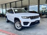 Used 2024 Jeep Grand Cherokee Laredo X image 3