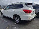 Used 2018 Nissan Pathfinder SV image 5