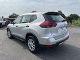 Used 2018 Nissan Rogue S image 5