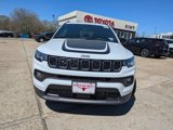 New 2025 Jeep Compass Latitude w/ Altitude Special Edition image 2