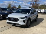 New 2025 Ford Escape ST-Line w/ Tech Pack #1 image 3