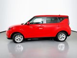 Certified 2025 Kia Soul LX image 4