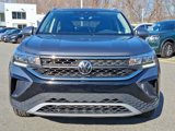 Used 2023 Volkswagen Taos SE image 2