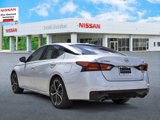 Used 2024 Nissan Altima 2.5 SR image 3