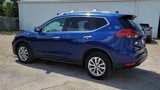 Used 2017 Nissan Rogue SV image 6