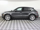 Certified 2023 Porsche Macan image 2