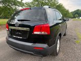 Used 2012 Kia Sorento LX w/ Convenience Pkg image 4