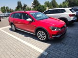 Used 2017 Volkswagen Golf Alltrack S image 2