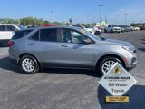 Used 2023 Chevrolet Equinox LS w/ LS Convenience Package image 2