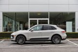Used 2025 Porsche Macan image 2