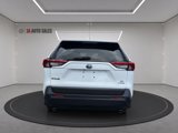 Used 2020 Toyota RAV4 LE image 4