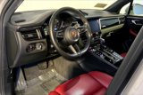 Used 2024 Porsche Macan image 4