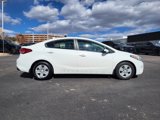 Used 2017 Kia Forte LX image 3
