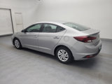 Used 2020 Hyundai Elantra SE image 3