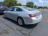 Used 2020 Chevrolet Malibu LT image 2