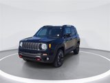Used 2023 Jeep Renegade Trailhawk image 3
