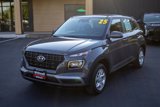 Used 2025 Hyundai Venue SE image 3