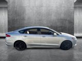 Used 2018 Ford Fusion SE image 4