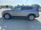 Used 2019 Nissan Rogue SV image 3