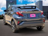 Used 2022 Toyota C-HR XLE image 4