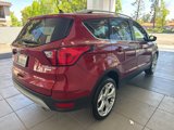 Used 2019 Ford Escape Titanium image 4