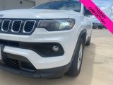 Used 2024 Jeep Compass Latitude image 3