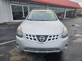 Used 2015 Nissan Rogue S w/ Convenience Package image 2