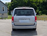 Used 2018 Dodge Grand Caravan SXT image 6