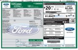 Used 2017 Ford Explorer XLT w/ Equipment Group 202A image 3